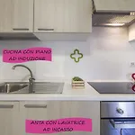 Le Dimore In Centro Con Parcheggio E Self Check-in 3* Matera