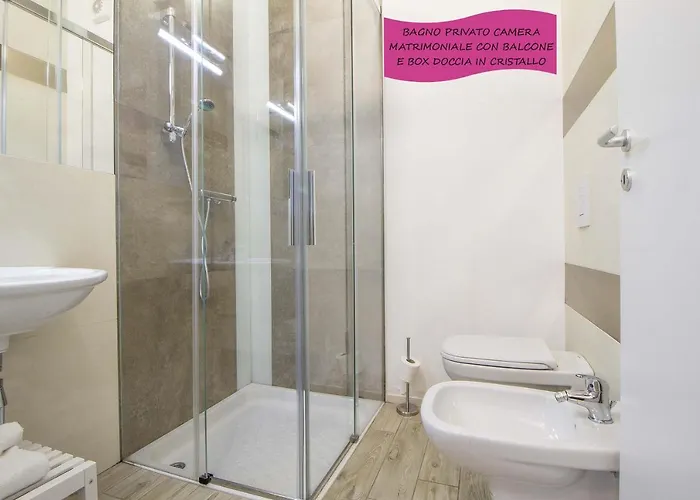 Le Dimore In Centro Con Parcheggio E Self Check-in Vendégház