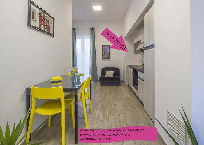 Le Dimore In Centro Con Parcheggio E Self Check-in