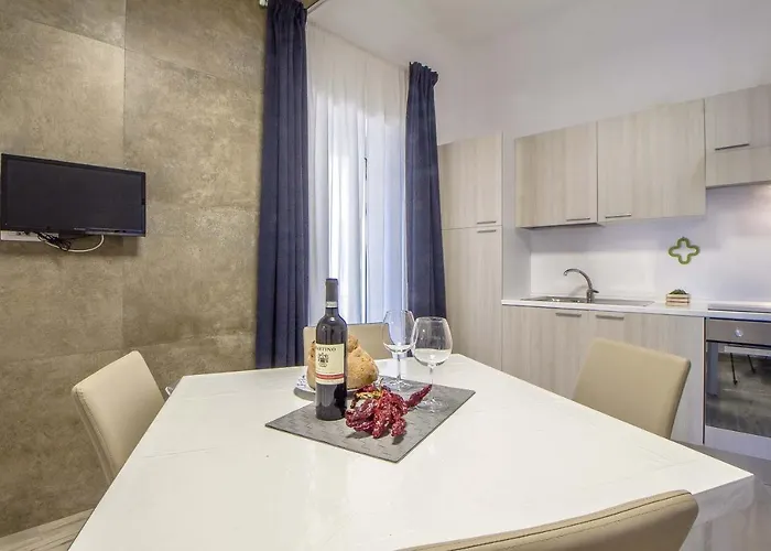 Vendégház Le Dimore In Centro Con Parcheggio E Self Check-in